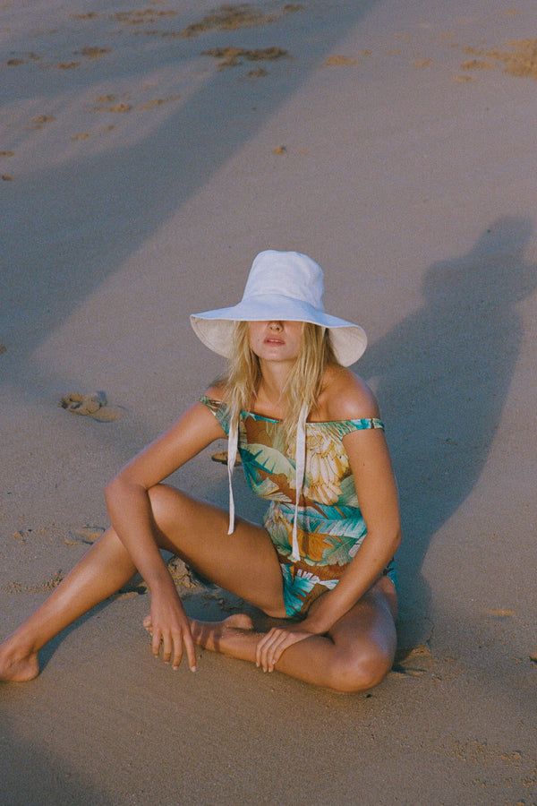 Summer Bucket - Linen Bucket Hat in White